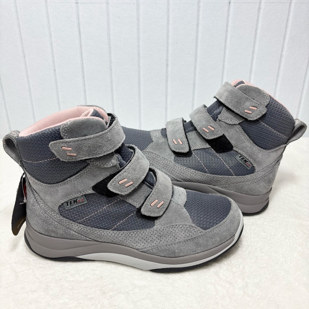 L.L. Bean Tek 2.5 Waterproof, Primaloft, Gray Suede‎ Winter Boots Size 7.5 Wide